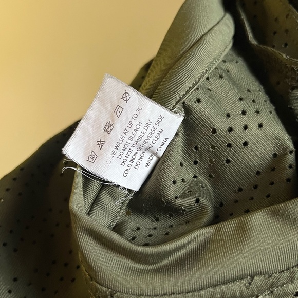 ZYIA Olive Chill Tank - Picture 5 of 7